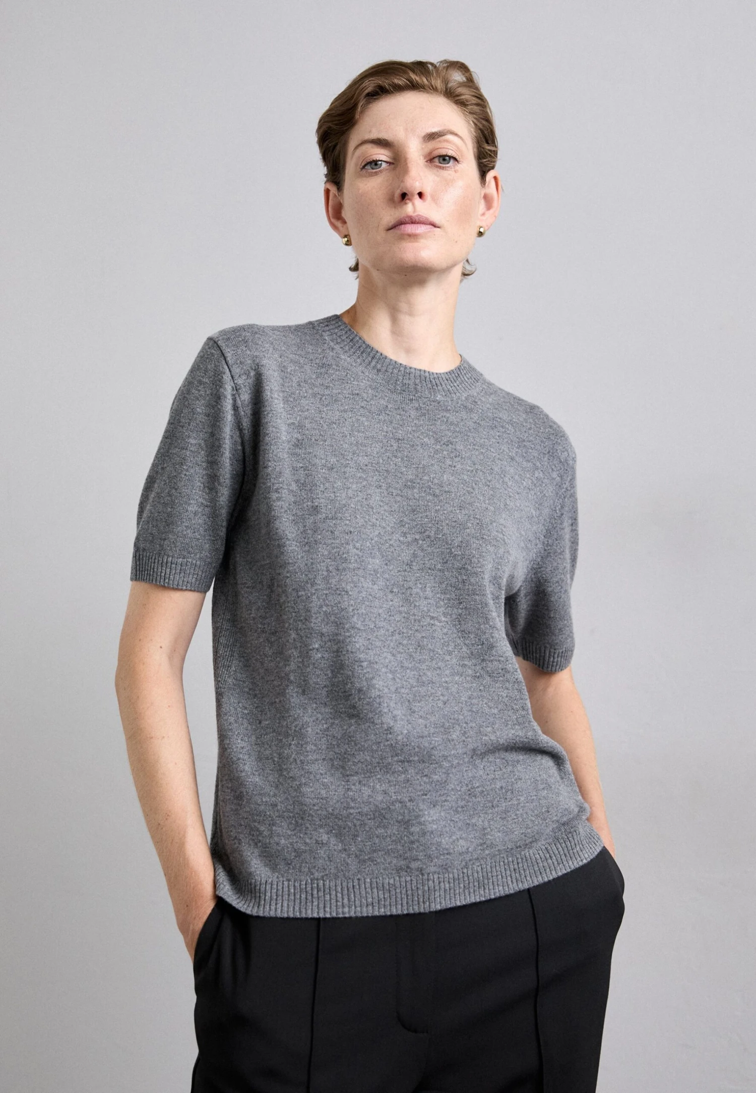 Tiger Of Sweden Basic T-shirt - Medium Grey Melange 4 Tiger Of Sweden Basic T-shirt - Medium Grey Melange - Image 4