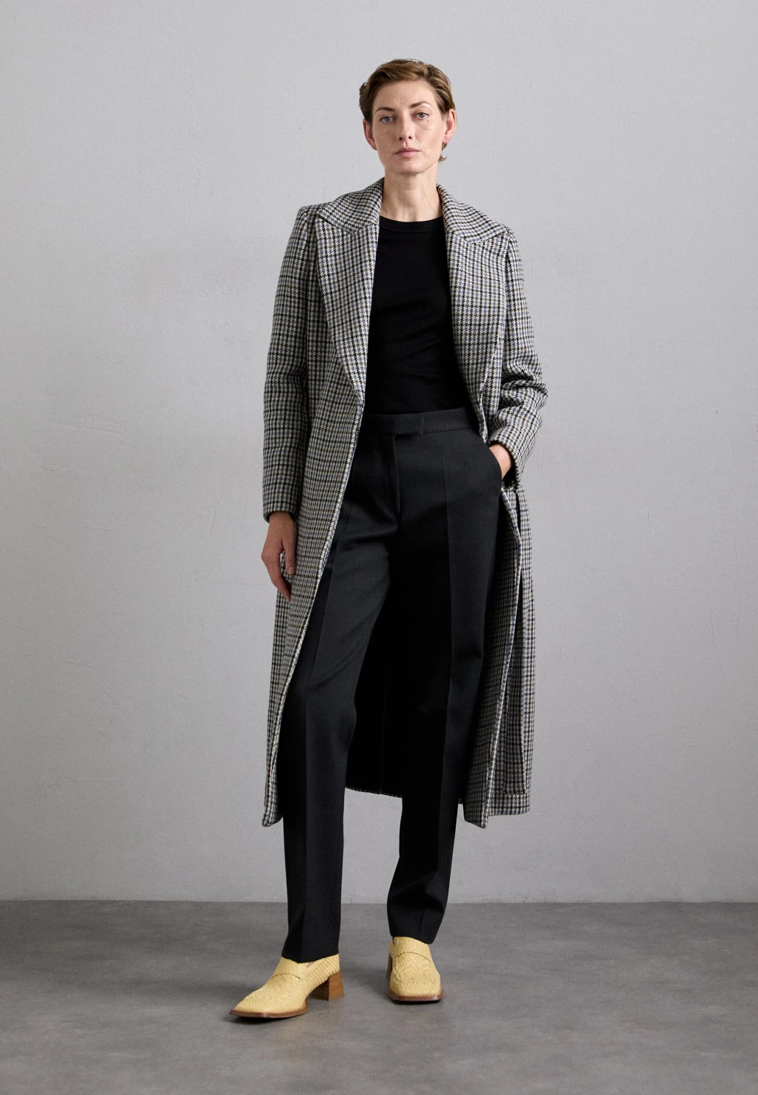 Tiger Of Sweden Trousers - Charcoal 2 Tiger Of Sweden Trousers - Charcoal - Image 2