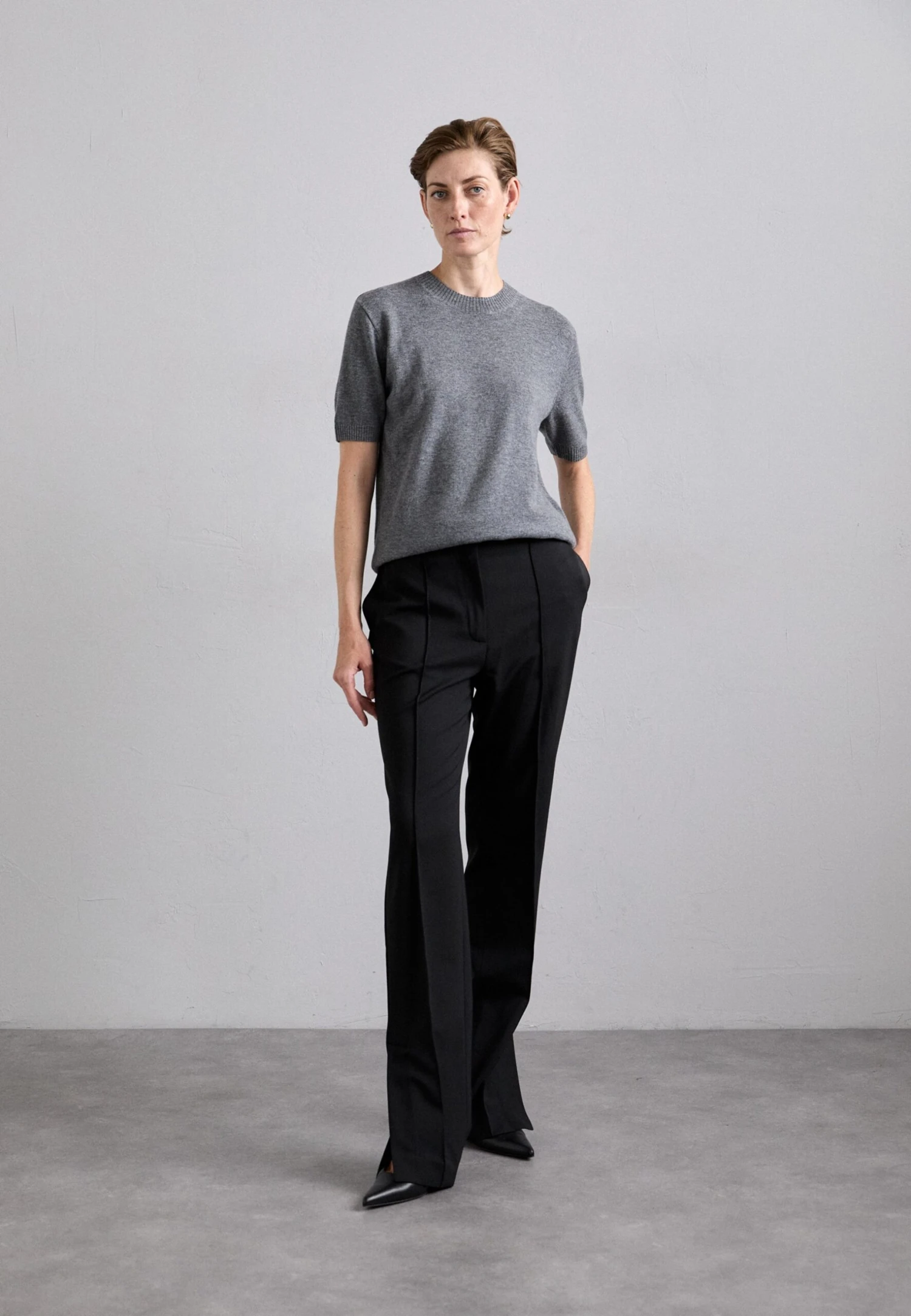 Tiger Of Sweden Basic T-shirt - Medium Grey Melange 2 Tiger Of Sweden Basic T-shirt - Medium Grey Melange - Image 2