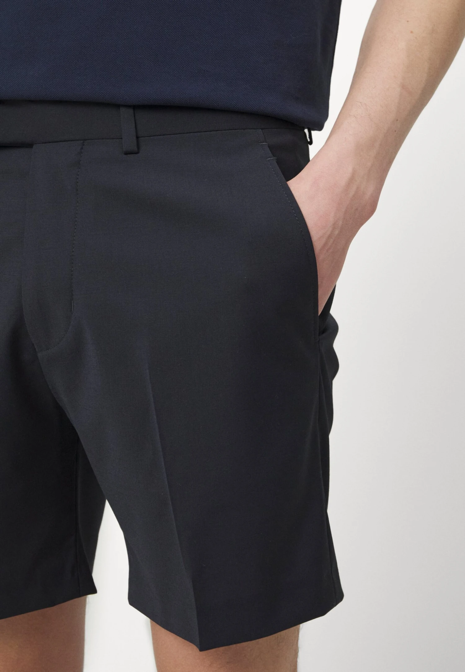 Tiger Of Sweden Thiago - Shorts - Dark Ink 6 Tiger Of Sweden Thiago - Shorts - Dark Ink - Image 6