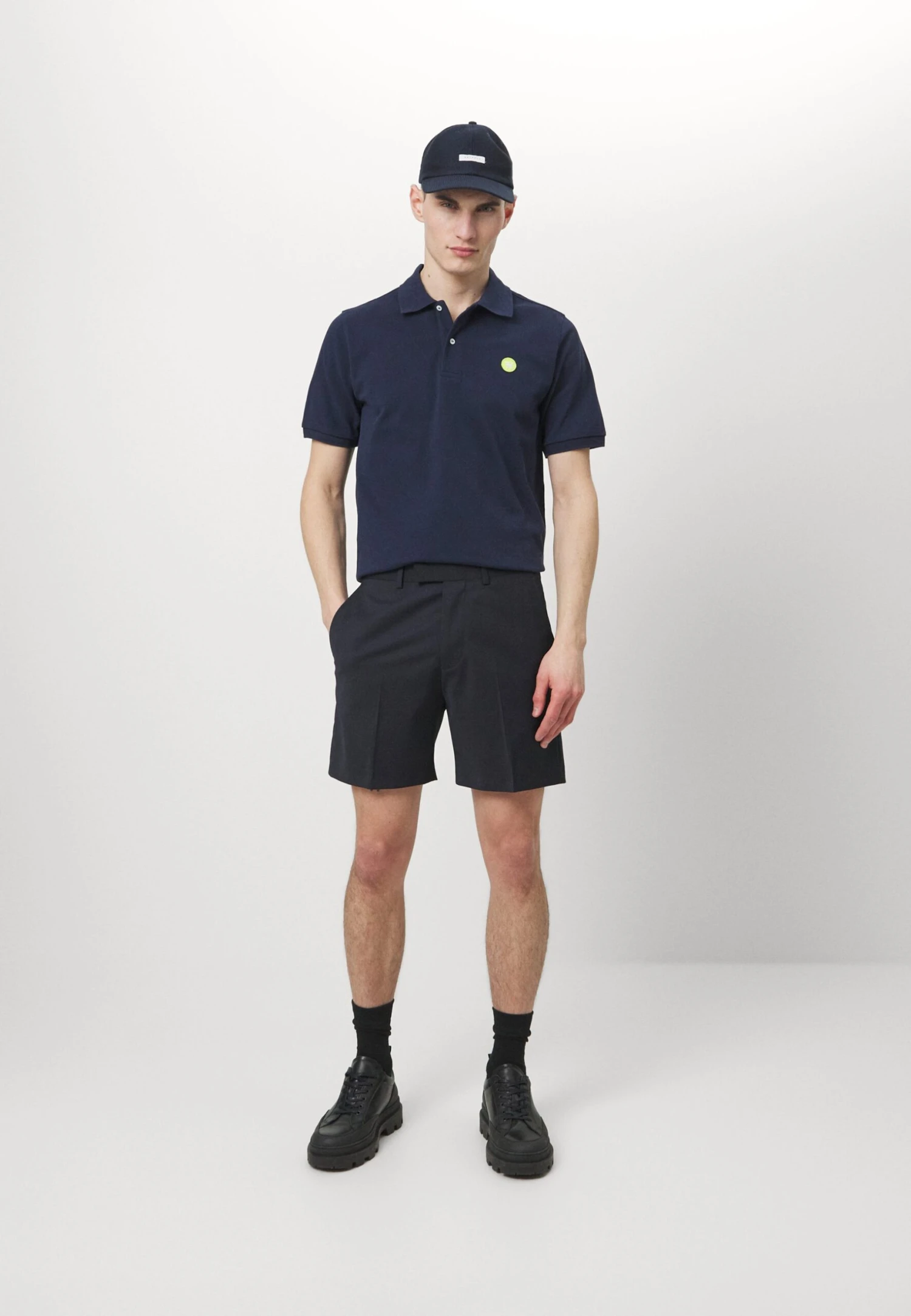 Tiger Of Sweden Thiago - Shorts - Dark Ink 2 Tiger Of Sweden Thiago - Shorts - Dark Ink - Image 2