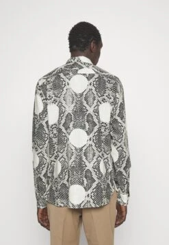 Tiger Of Sweden Benjamins - Shirt - Black/White -Tiger of Sweden Store e6c8c04ef31344898c7602ef069032b4