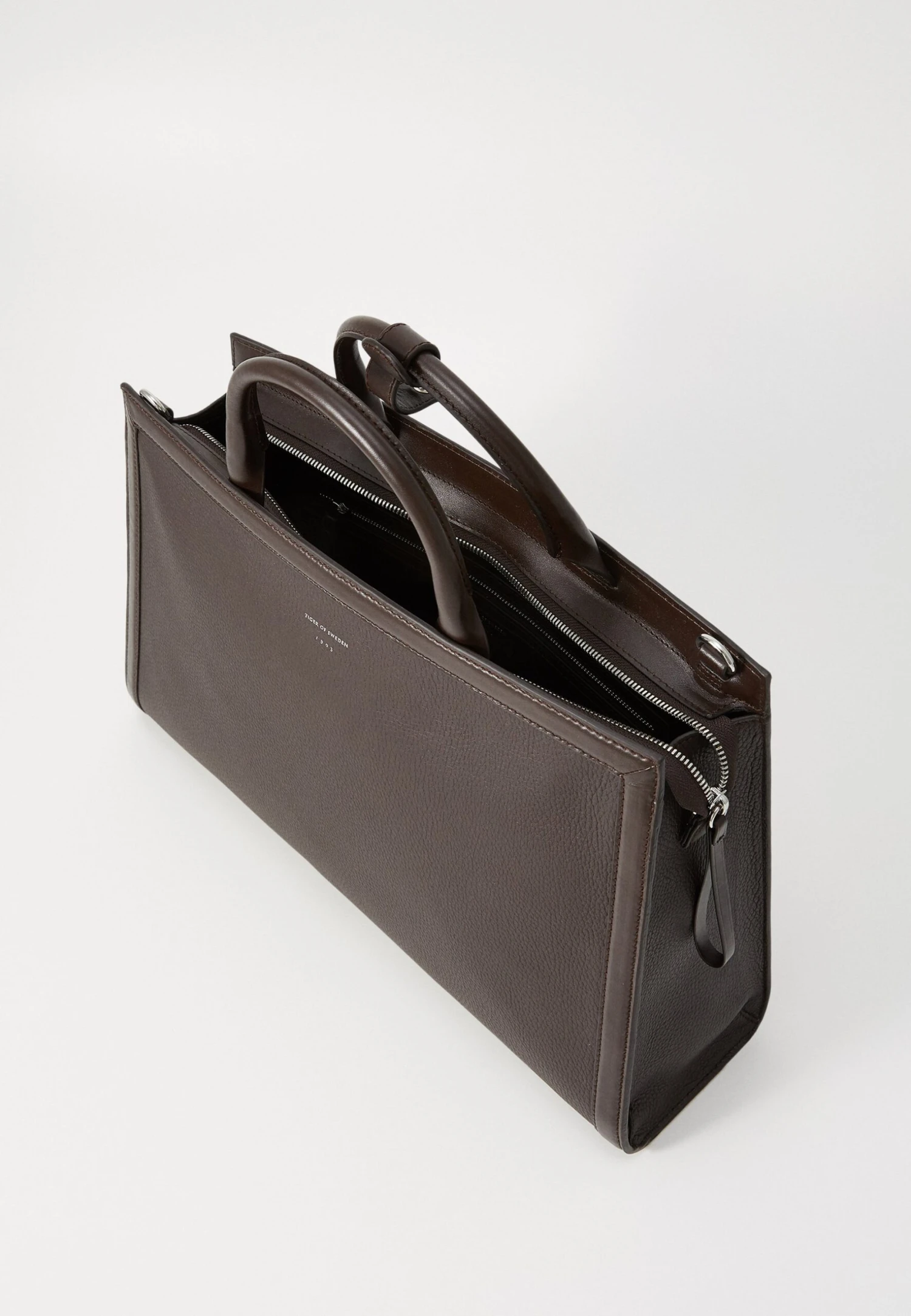 Tiger Of Sweden ACORI UNISEX - Cross Body Bag - Dark Brown 3 Tiger Of Sweden ACORI UNISEX - Cross Body Bag - Dark Brown - Image 3